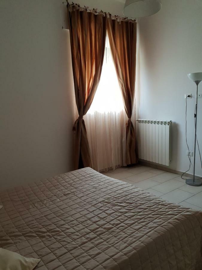 Grazioso Appartamento Vacanze The Lighthouse Paola Exterior photo